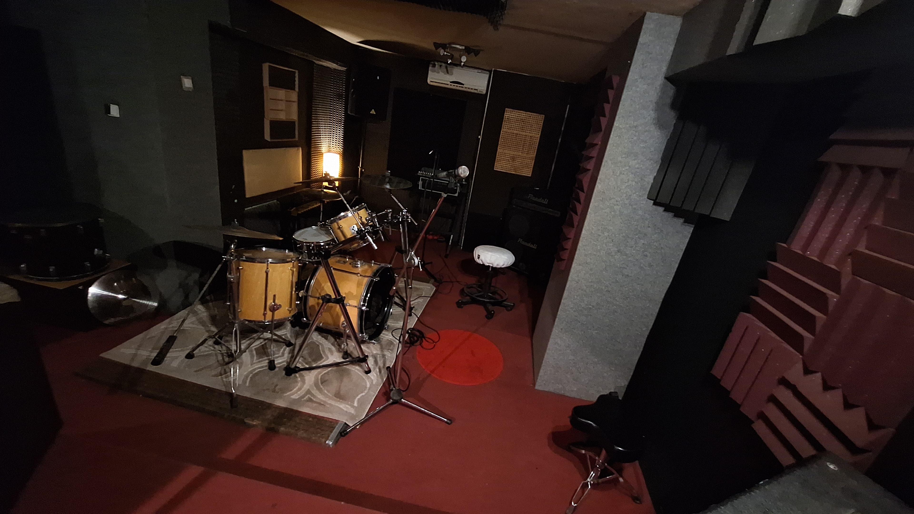 ROOM 2 στο BASEMENT — roomImage_1730479767613_20241101_175013.jpg